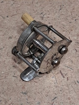 american classic fishing reels Small Vintage Pennell #40 Bait Casting Fishing Reel Wooden Handle