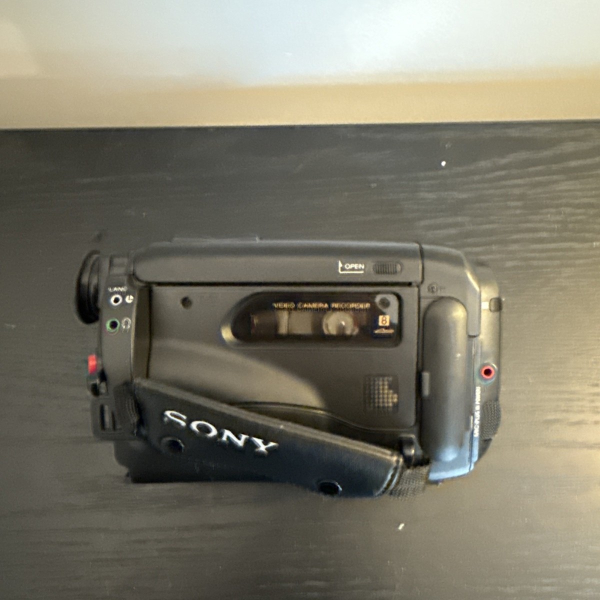 Sony Handycam Video8 CCD-TR33 Camcorder Only | eBay