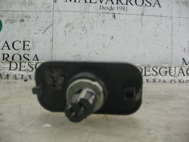 LUZ LATERAL DERECHA / 5574893 PARA OPEL PONTIAC TRANS SPORT 2.3 TRANS SPORT CLIMATIZ Foto 2 de 4