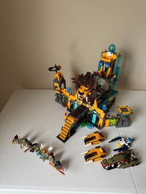 LEGO LEGENDS OF CHIMA: The Lion CHI Temple (70010). Retired Set! 100% COMPLETE!!