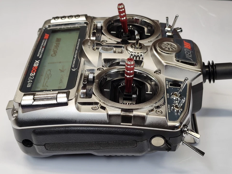 Sistema de helicóptero JR X9503 2.4 DSM Foto 4 de 4