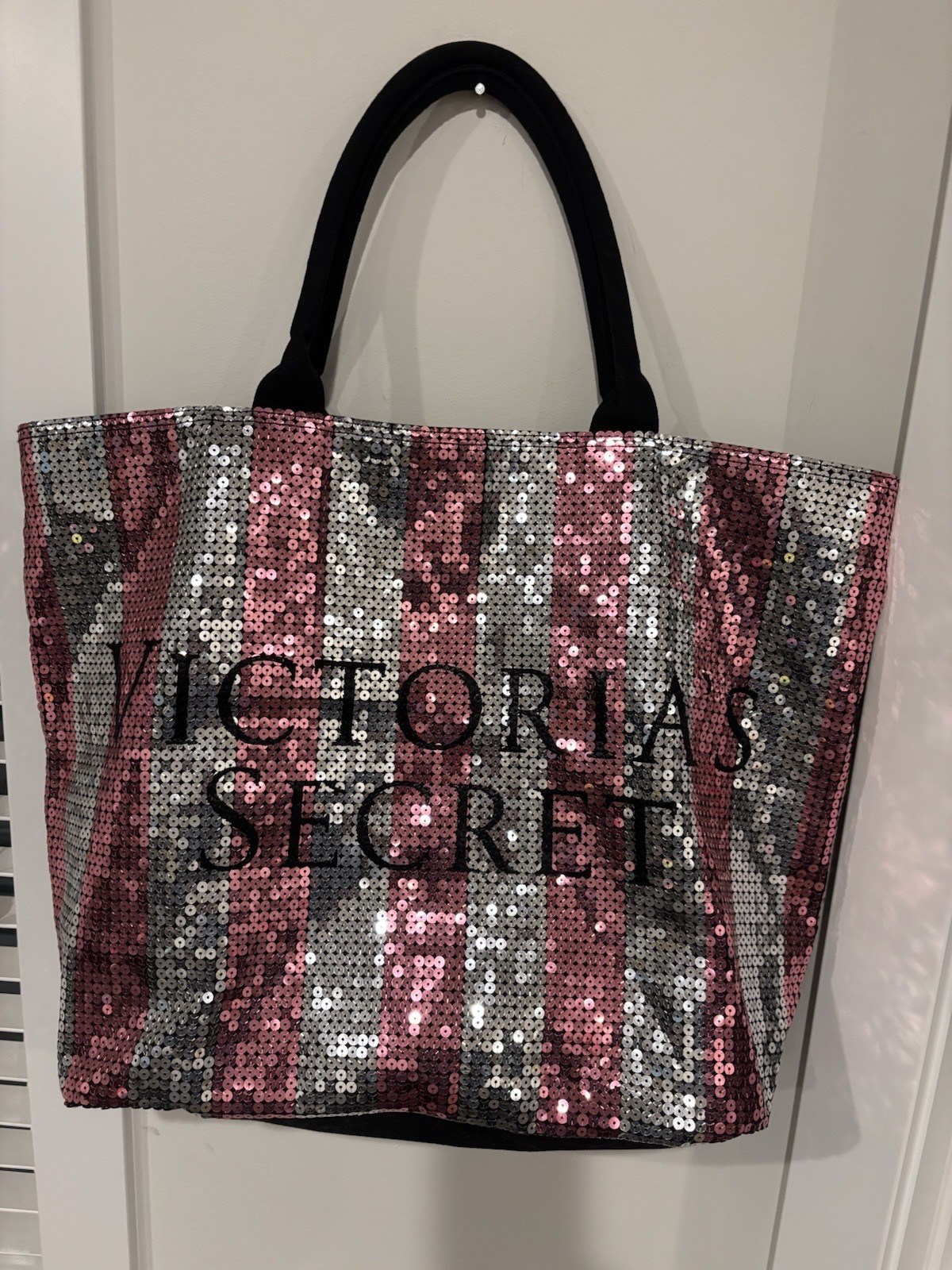Victoria’s Secret Pink & Gray Sequins Gym Duffle Tote Bag