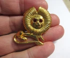 Vintage Retro 1980's Gold Tone Red Stone Set LION BROOCH, Pin