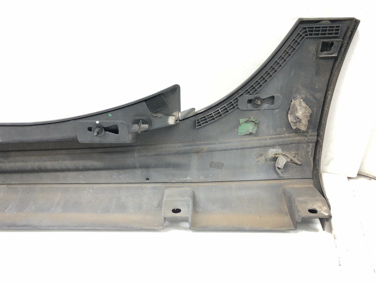 2014-2019 MASERATI GHIBLI S RIGHT PASSENGER SIDE SKIRT ROCKER PANEL OEM.