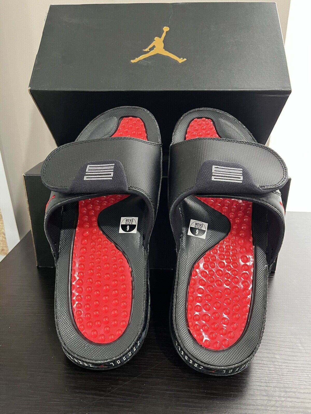 Nike Jordan Hydro Retro 11 XI BRED Slides Sandals RARE AA1336 001 Men's Size 9