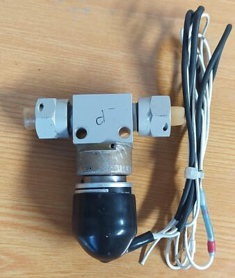 #ad #ad P041B075 TKS De Ice Pressure Switch $420.00