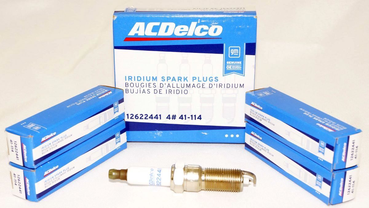 4 Pack Genuine OEM Spark Plug Iridium ACDelco 41-114 GM 12622441