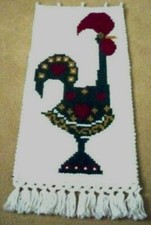 LATCH HOOKED RUG WALL HANGING ROOSTER 16" BY 36"