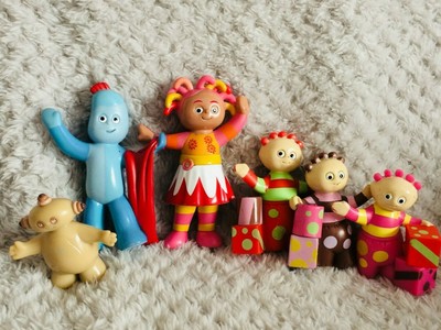 in the night garden figures