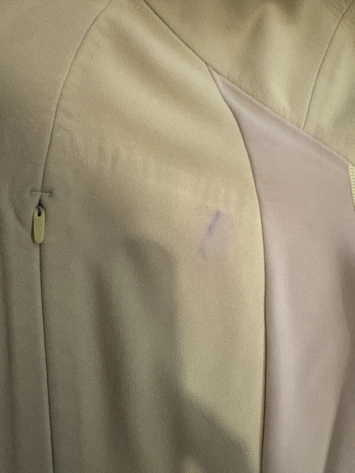 Lululemon Cross Chill 夹克 RepelShell 尺寸 6 电动柠檬运动外套 W4BOHS — 第 3/4 张图片