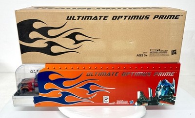 Transformers Dark of the Moon - Ultimate Optimus Prime - 2011 SDCC Exclusive MIB