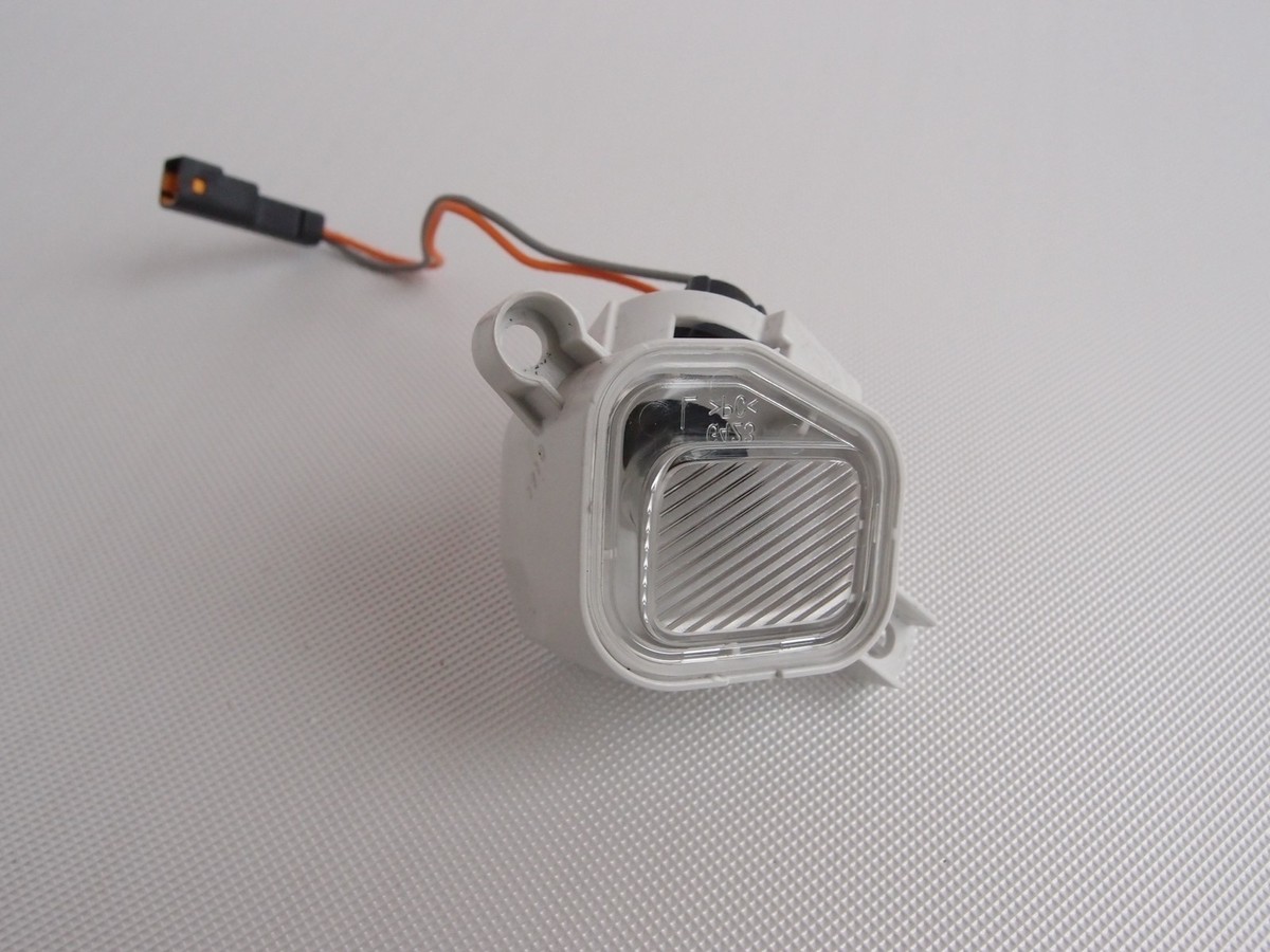 2019-2025 OEM TOYOTA RAV4 XA50 LEFT EXTERIOR MIRROR PUDDLE LAMP