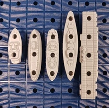 BATTLESHIP Game replacement parts pieces -complete 5 Ship/ Boat/ Submarine set