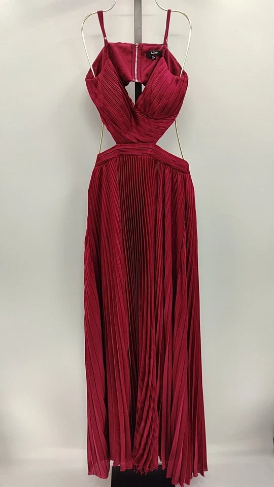 Vestido maxi Lulus feminino Got The Glam vinho vermelho plissado recorte pequeno - Imagem 2 de 3