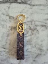 Louis Vuitton Dragonne Key Holder Key Chain LV Monogram Brown Unisex Goldtone