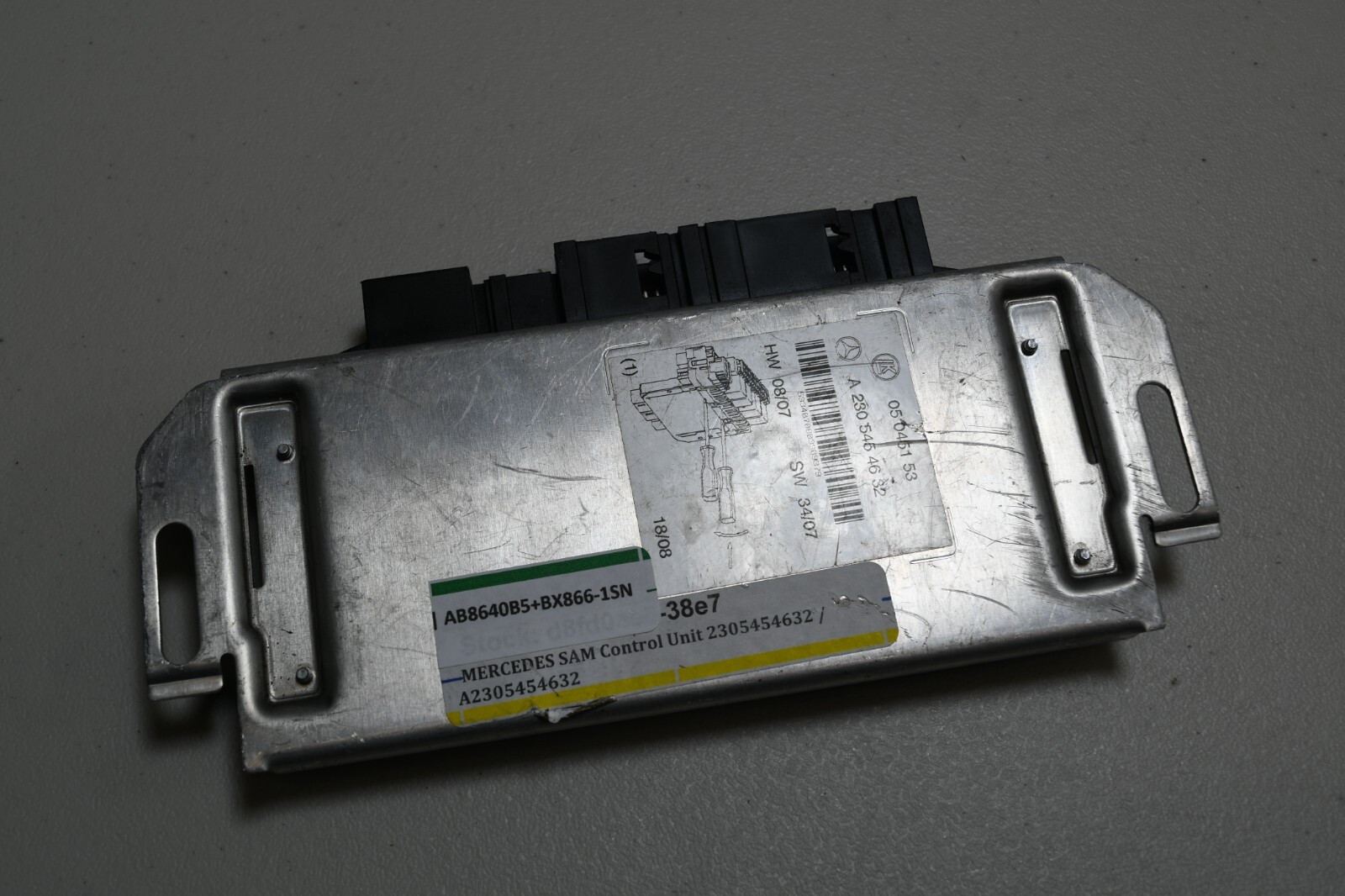 MB SL R230 Front Left Signal Aquisition Actuation Module  