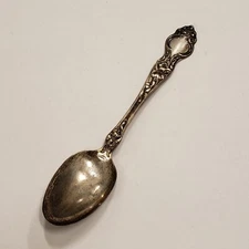 Vintage R Wallace and Sons Sterling Silver VIOLET 1904 Teaspoon