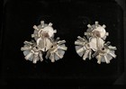 Vintage Light/Sky Blue Flower and Rhinestone Screwback Earrings EUC — photo 3