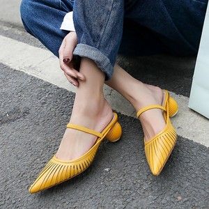 round heel mules