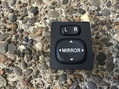 Toyota Tacoma 2005-2011 Mirror Control Switch With Wiring Harness OEM 183574