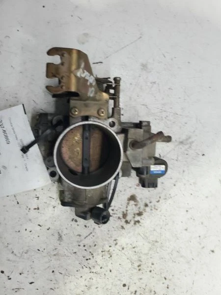 2001-2002, Honda Odyssey DX, Corpo do Acelerador, Número da Peça - 16410-P8F-319 - Imagem 2 de 3