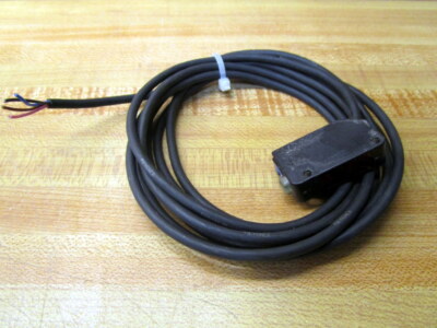 Keyence PZ-V31 Photoelectric Sensor PZV31