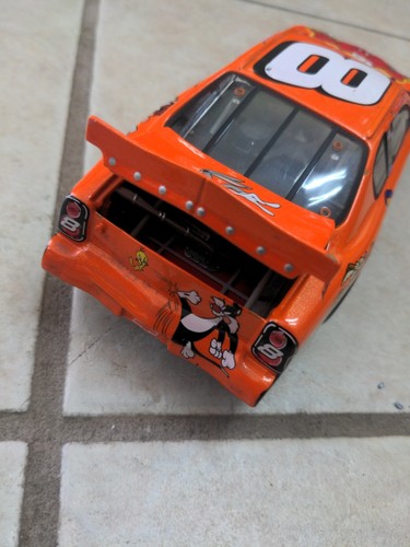 2002 Revell Dale Earnhardt Jr Looney Tunes ‘Richmond Raced Win’ Monte Carlo Car - Picture 11 of 12