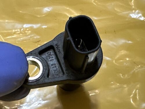 (See Last 3 Photos For Fitment) 2004-2024 Toyota OEM Camshaft Position Sensor - Picture 3 of 8