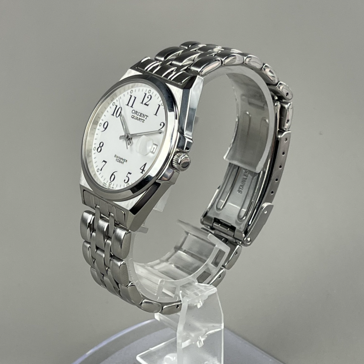 ORIENT Swimmer Mens Watch 34mm Quartz 10BAR White Dial UN1A-C0 Cal