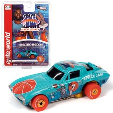 SC386-1 Auto World Thunderjet 1964 Chevrolet Corvette Grand Sport HO Slot Car