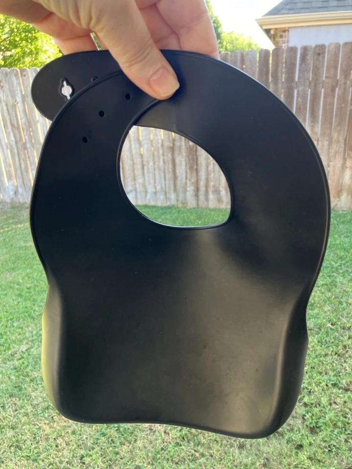 Babero de bebé Simka Rose 100 % silicona libre de BPA - “Notorious Babero” Foto 3 de 4