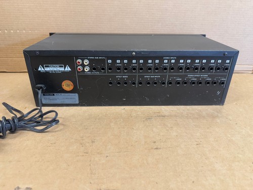 TASCAM MM-100 Rackmount Line Mixer 16 Channel - Picture 2 of 4