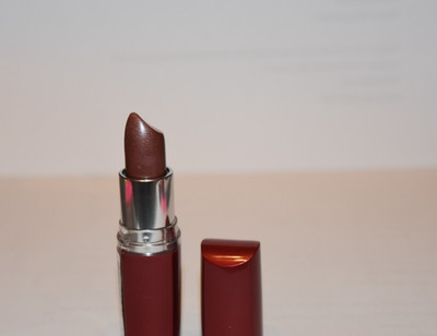 MAYBELLINE Moisture Extreme lipstick ~~  290 Sugared Bronze  ~