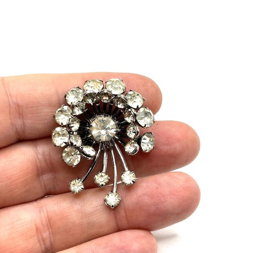 Vintage Clear Rhinestone Comet Design Brooch Pin Unsigned