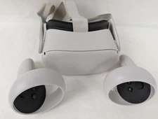 Oculus Quest 2 All-In-One VR Headset – 256 GB - used