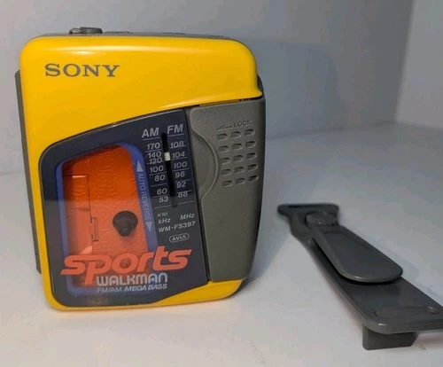 Sony Sports Walkman Mega Bass FM/AM Cassette Player WM-FS397 VTG CLEAN!!!