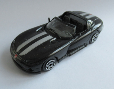Bburago 1:43  Made in Italy Modellauto Dodge Viper