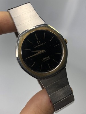 Stainless Steel Quartz Watch Gold Bezel 