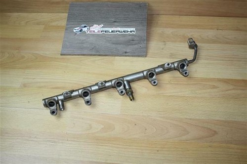 Audi A6 S6 4F C6 A8 S8 4E D3 Kraftstoffverteiler Kraftstoffrohr links 07L133315A