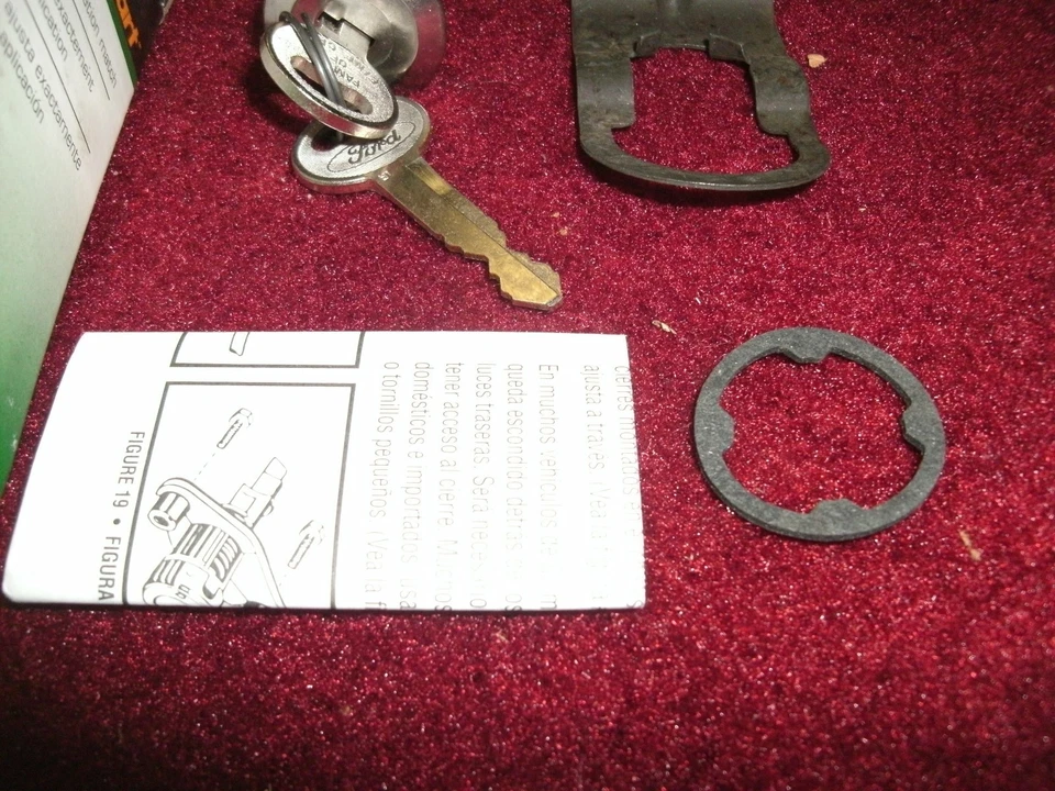 Ford Thunderbird 1981 1982 kit de llave de maletero y cilindro de bloqueo TL15950 Foto 3 de 3
