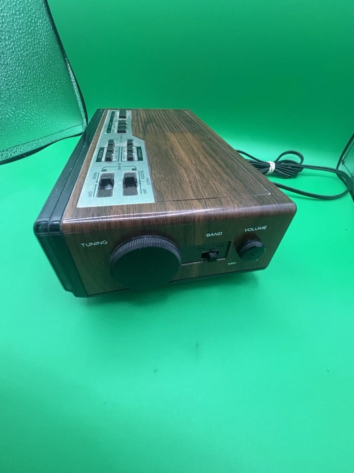 Reloj Radio Digital Sanyo RM6600 AM FM En Excelente Estado  Foto 3 de 4