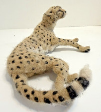 Figurine OOAK Guépard feutré à l'aiguille à poser réaliste chat sauvage art doll 12"