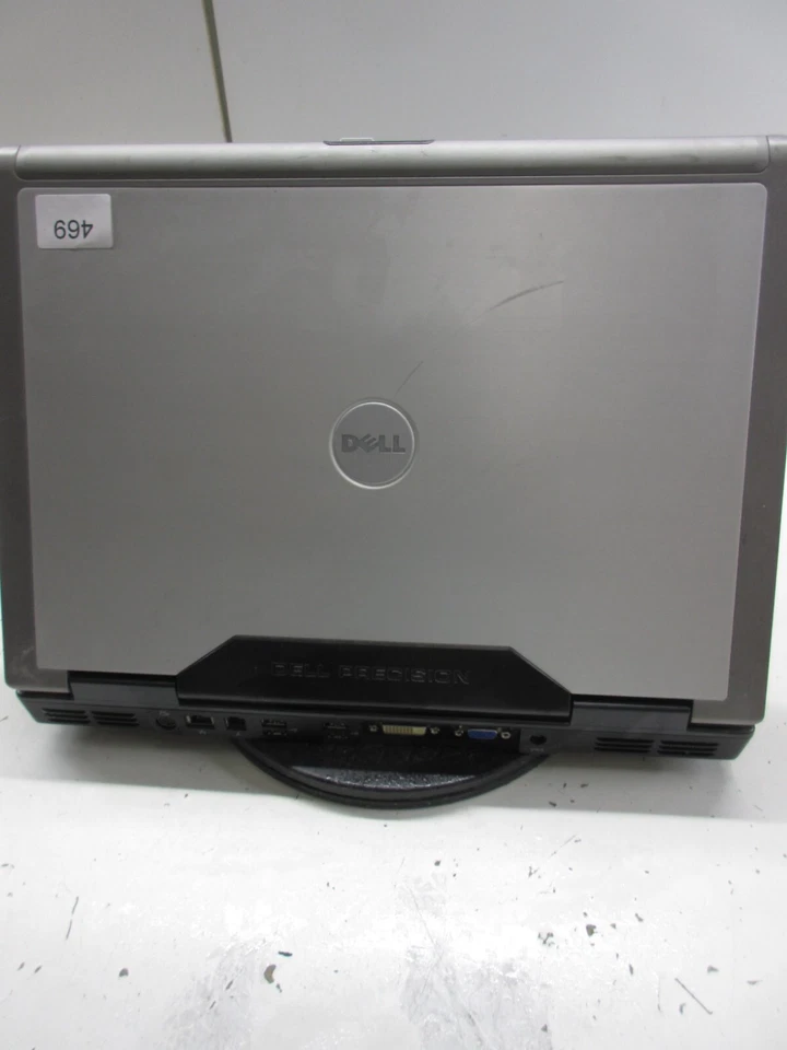 Dell Precision M6300 Intel Core 2 Duo 2.00GHz 4GB NO HDD No Batt - Image 4 of 4