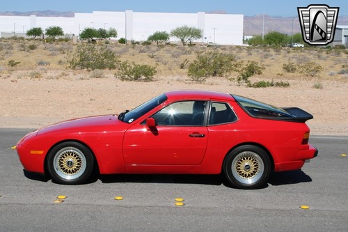 1985 Porsche 944 - Picture 6 of 12