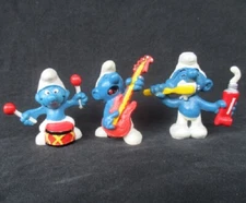 vintage SMURF Toy Figures  1966, 1977, 1979  SCHLEICH PEYO Hong Kong ~ Lot of 3