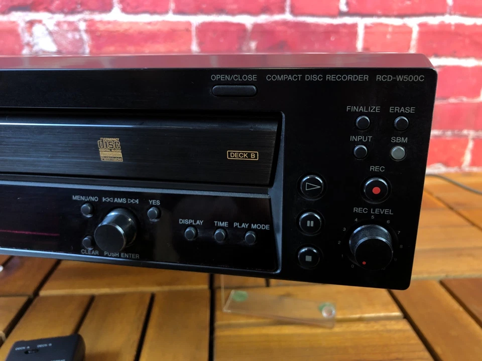 AS-IS PARTS/REPAIR SONY RCD-W500C 5 CD DISK RECORDER w/ Remote PARTIALLY WORKING - Image 4 of 4