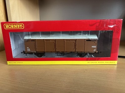 Hornby R6682 LNER extra langer CCT Van A 1248 braune Lackierung. Spur 00. KAUM BENUTZT