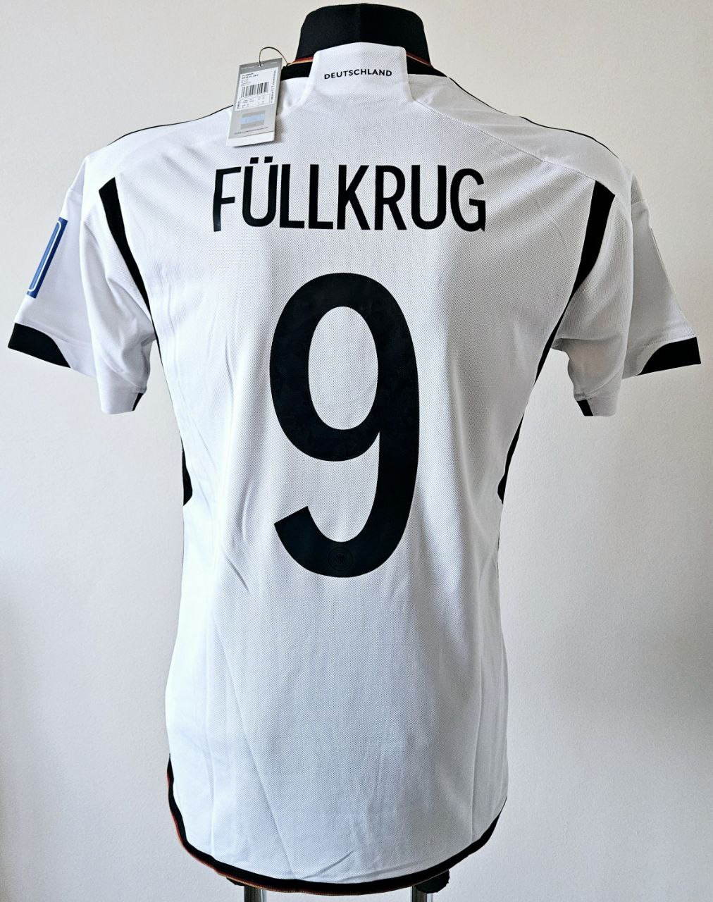 Germany 2022 - 2024 Home football Adidas World Cup shirt #9 Füllkrug size Medium