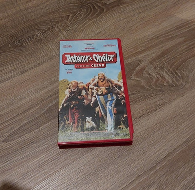 Asterix & Obelix Contre Cesar PAL VHS (1999) In French