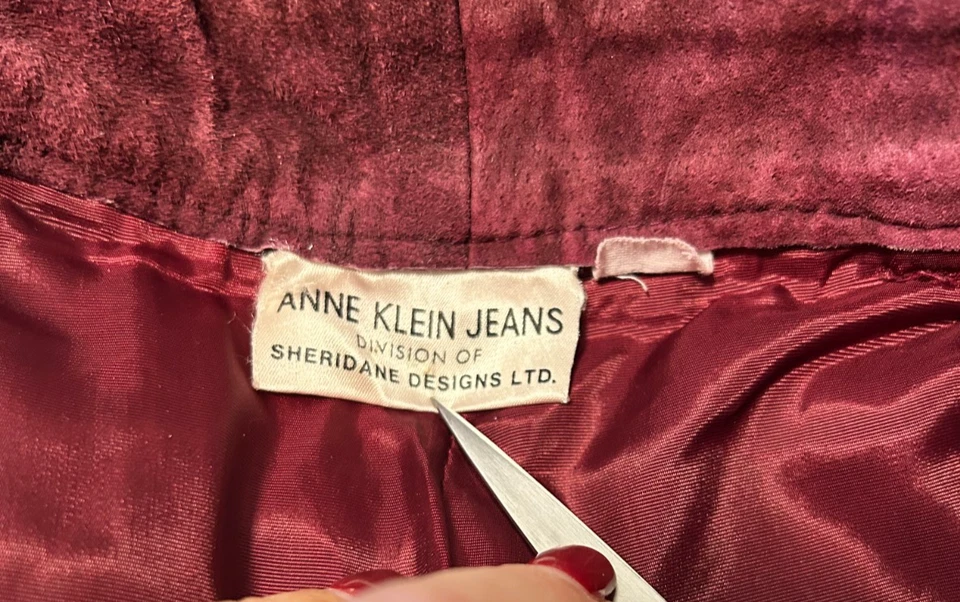 Pantalón de gamuza vino años 80-90 talla 8 Anne Klein tiro alto plisado bolsillos forrados Foto 3 de 4
